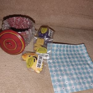 American Girl accessory set for Addy